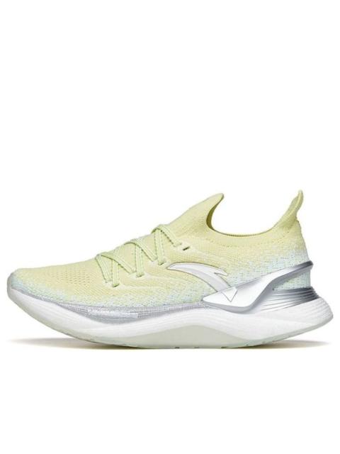 (WMNS) ANTA Chuang 2 Pro 'Yellow Silver' 122215581-3