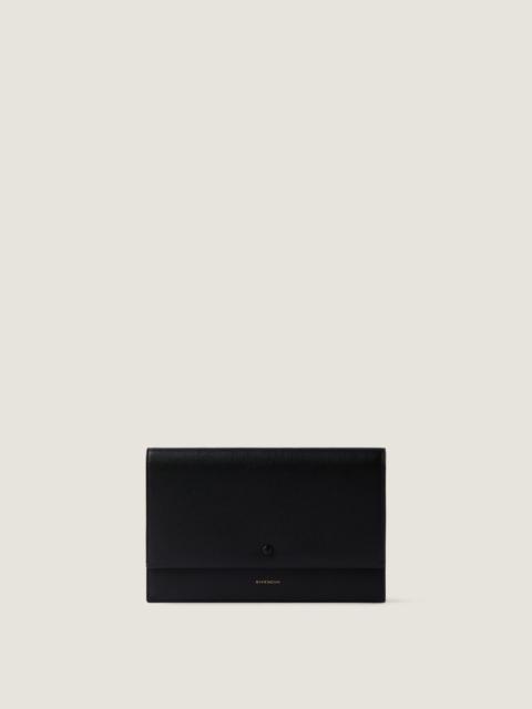 DAY FLAT POUCH IN GRAINED LEATHER