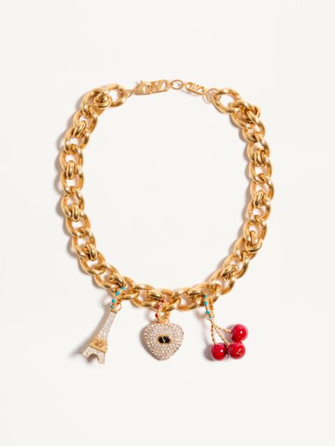 CHEZ VALENTINO NECKLACE IN METAL, ENAMEL AND SWAROVSKI® CRYSTALS