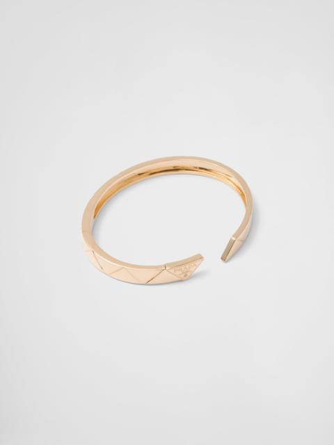 Eternal Gold bangle bracelet in yellow gold