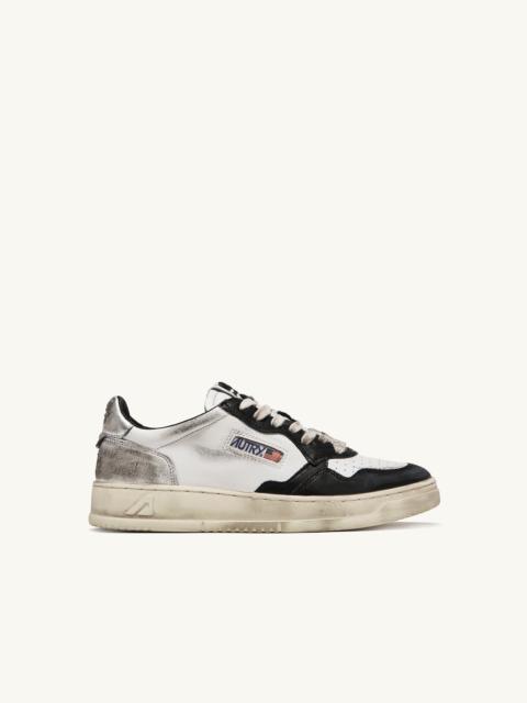 MEDALIST LOW SUPER VINTAGE SNEAKERS IN WHITE BLACK AND SILVER LEATHER