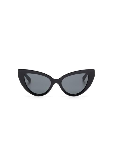 cat-eye sunglasses