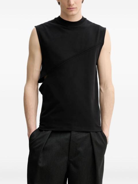 cut-out seam detail vest