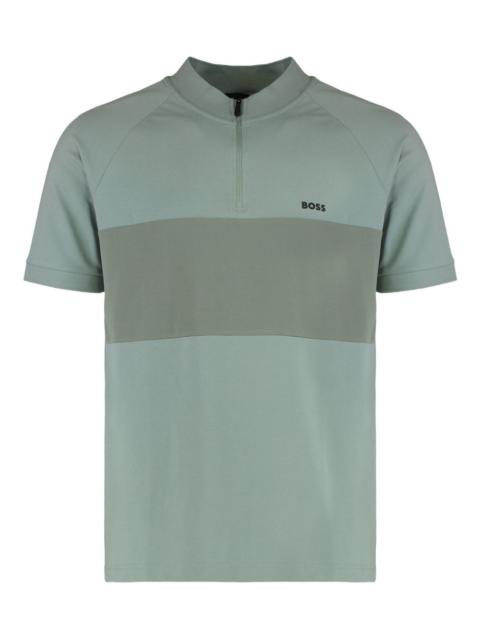 zip-fastening polo shirt