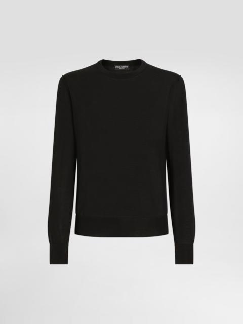 Cashmere round-neck sweater