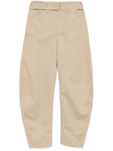 belted tapered trousers