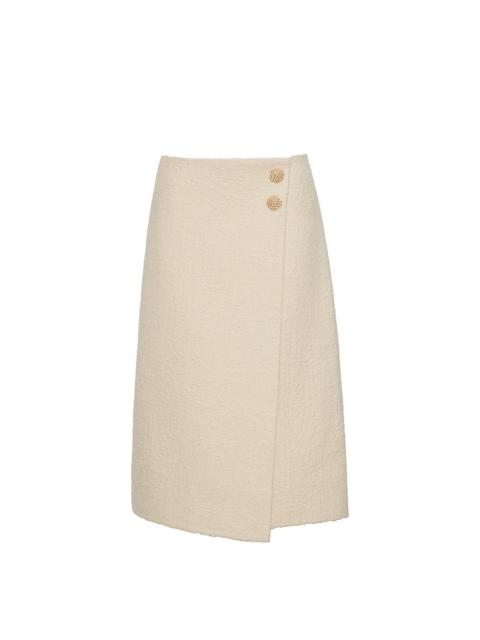 Luca Skirt
Italian Boucle with a Gilded Touch