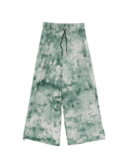 tie-dye trousers