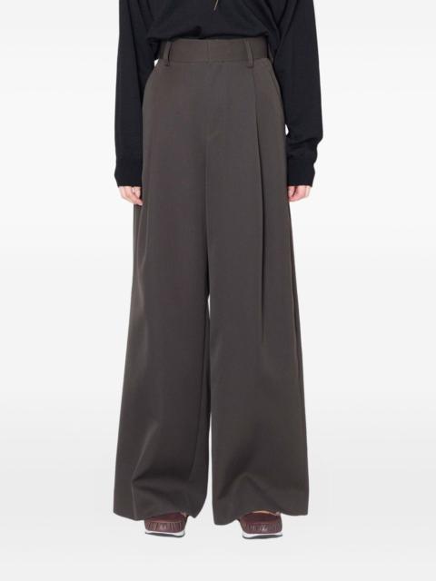 pleated plazzo pants