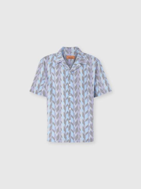 Bowling shirt with zigzag pattern
