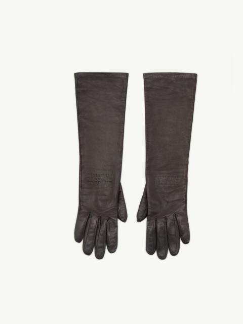 Mid-length leather gloves