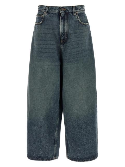 'Baggy' jeans