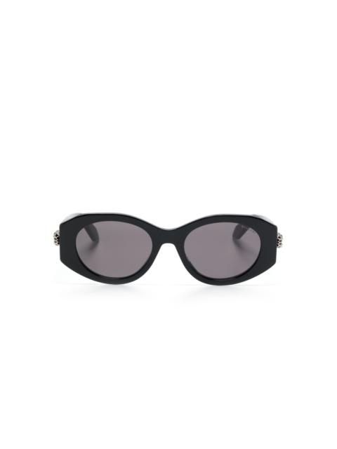 oval-frame sunglasses