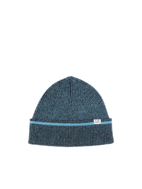 logo-detail beanie