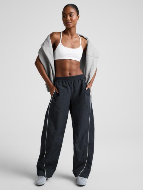 Limitless Mid-Rise Barrel Leg Pant