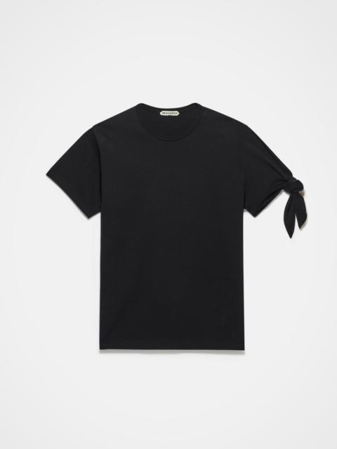 KNOTTED SLEEVE T-SHIRT IN BLACK