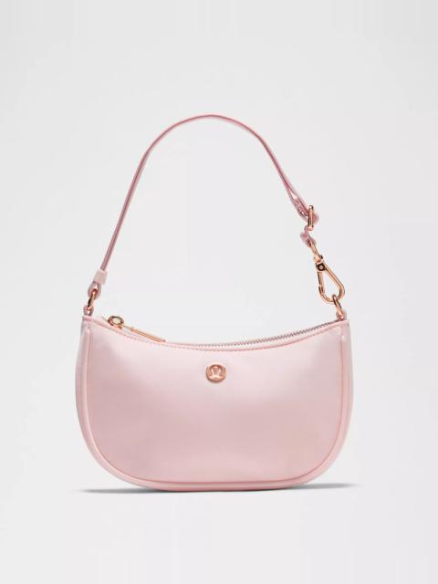 City Essentials Mini Shoulder Bag 1L