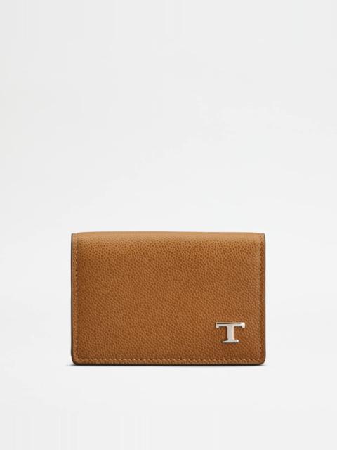 BUSINESS CARD HOLDER IN LEATHER - BROWN