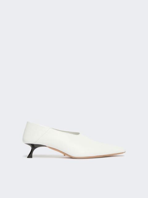 Nappa leather pumps with foldable back - white