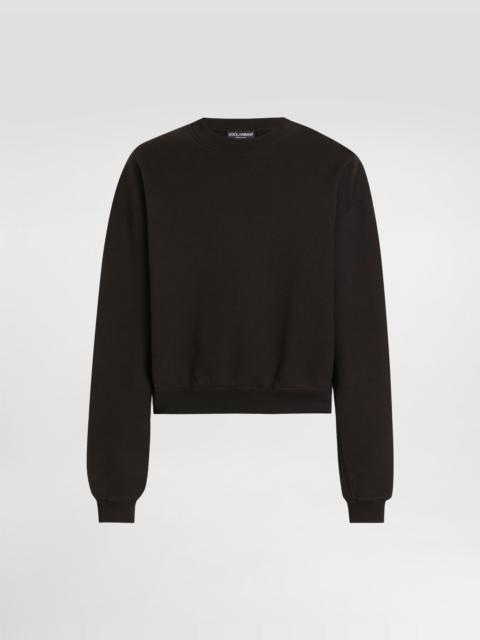 Long-sleeved sweatshirt