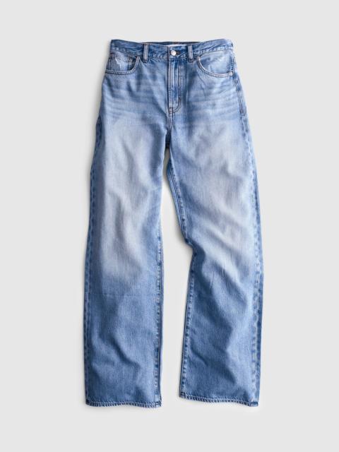 The Perfect Vintage Wide-Leg Jean in Airy Denim