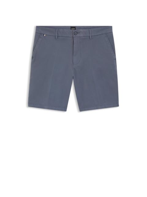 MODERN-FIT SHORTS IN STRETCH-COTTON TWILL