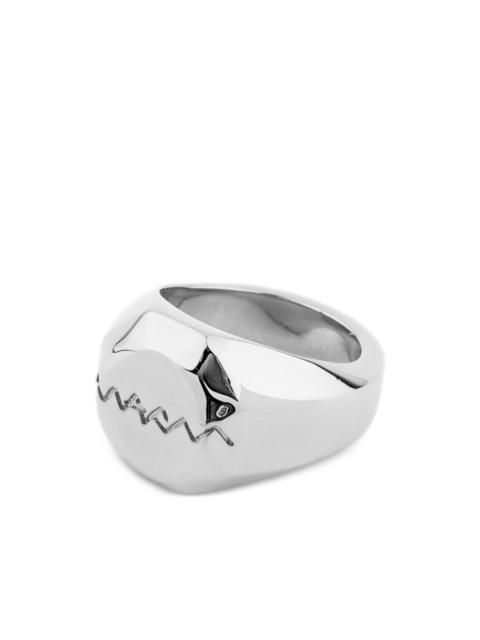 logo ring