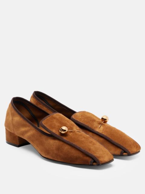 Showtime 30 suede loafer pumps