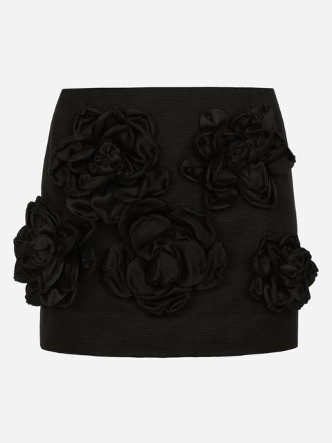 Short Ottoman skirt with floral appliqué