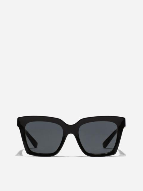 DG Hinge Sunglasses