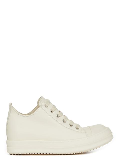 low-top lace-up sneakers