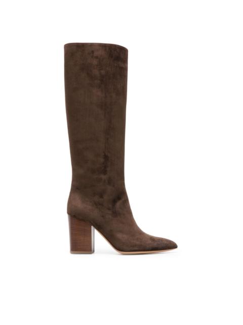 pointed-toe 90mm suede boots