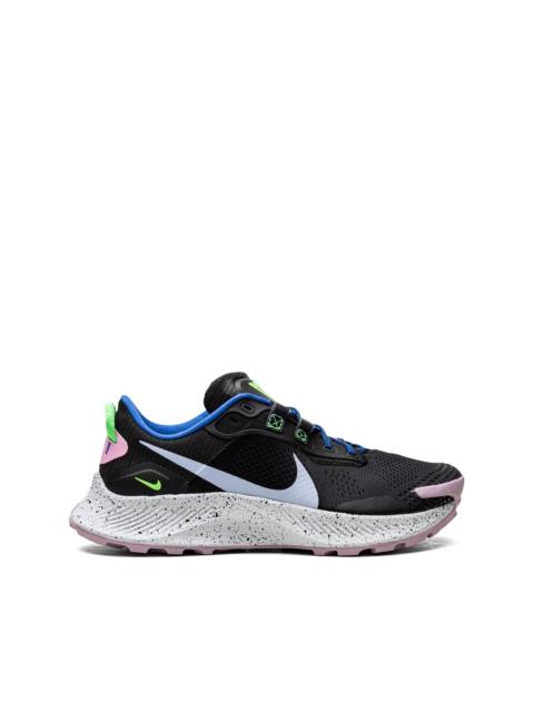 Pegasus Trail 3 low-top sneakers