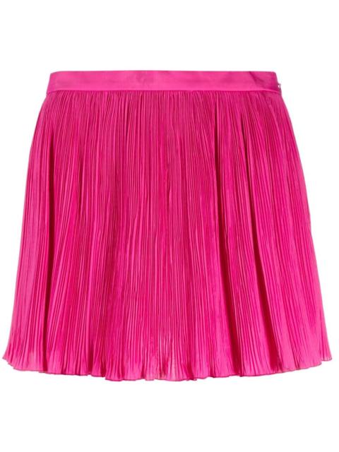 flared pleated shorts