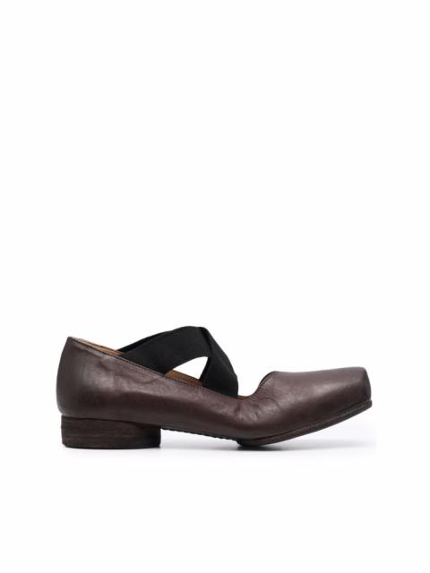crossover-strap ballerina shoes