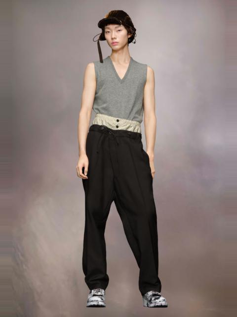 Anonymity of the lining trousers