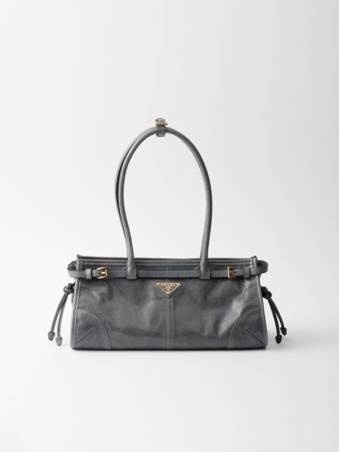 Medium leather handbag