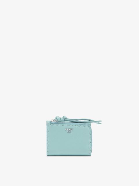 Peekaboo Micro Trifold