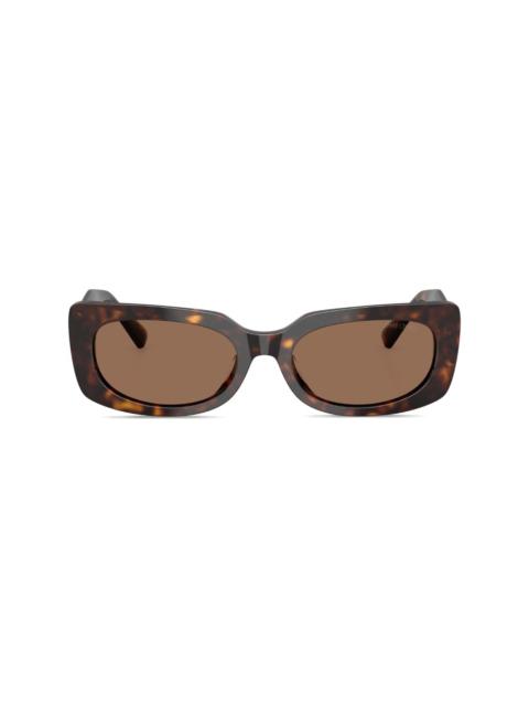 oval-frame sunglasses