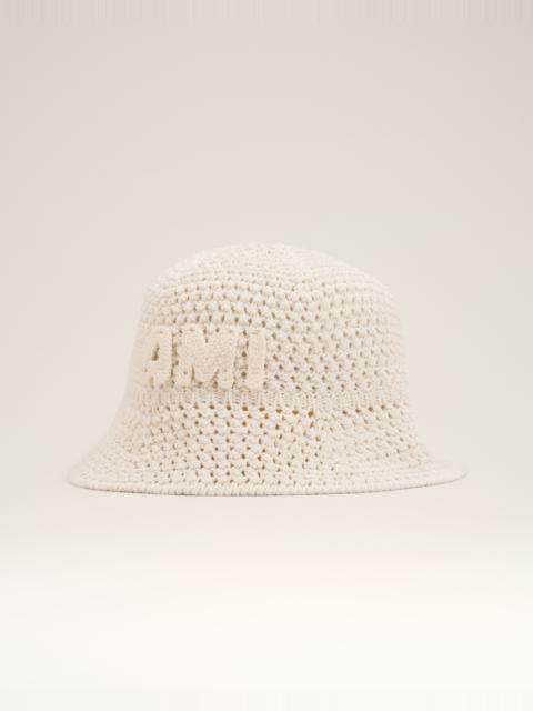 BEIGE KNIT AMI PATCH BUCKET HAT