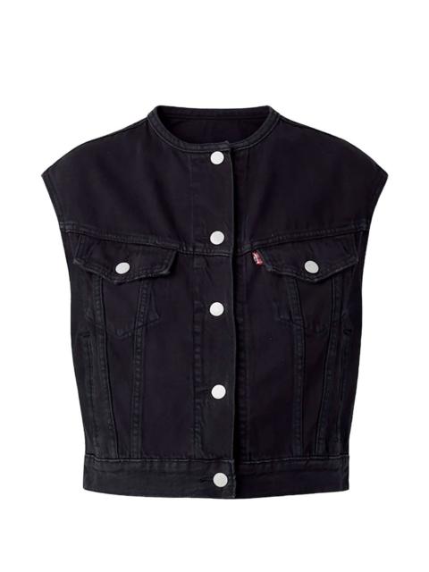 collarless buttoned vest
