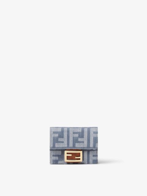 Baguette Micro Trifold