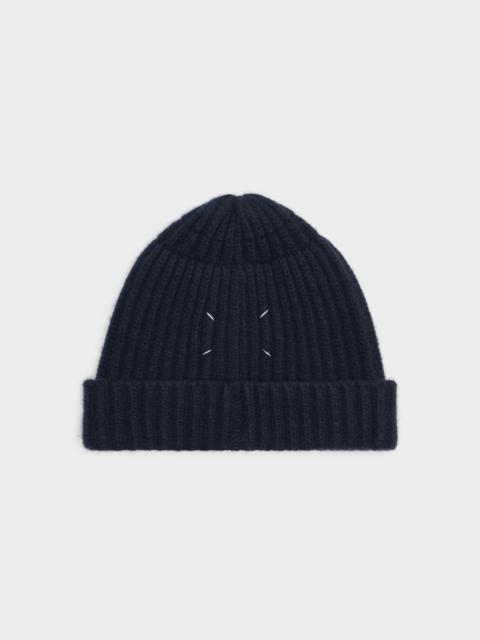 Virgin wool ribbed beanie