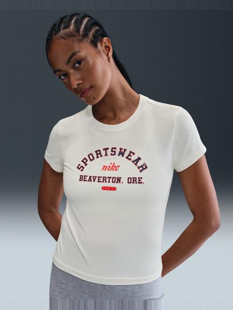 Nike Sportswear Phoenix Women's Slim Short-Sleeve T-Shirt