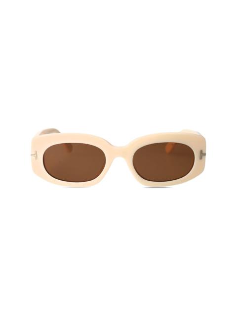 oval-frame sunglasses