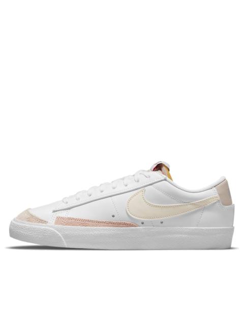 (WMNS) Nike Blazer Low 77 Low-Top Sneakers White DC4769-108