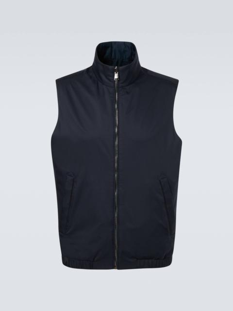 Reversible vest