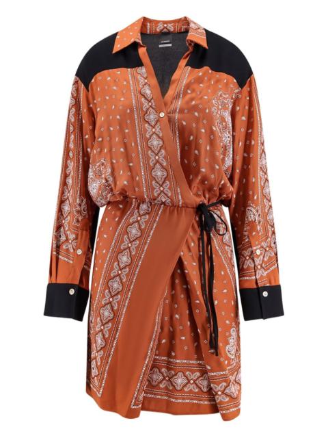 pointed-collar bandana-print dress