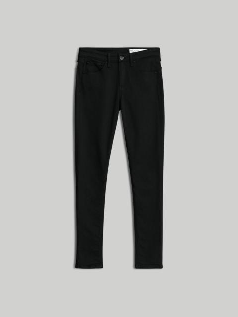 Cate Skinny - Black
Mid-Rise Stretch Jean