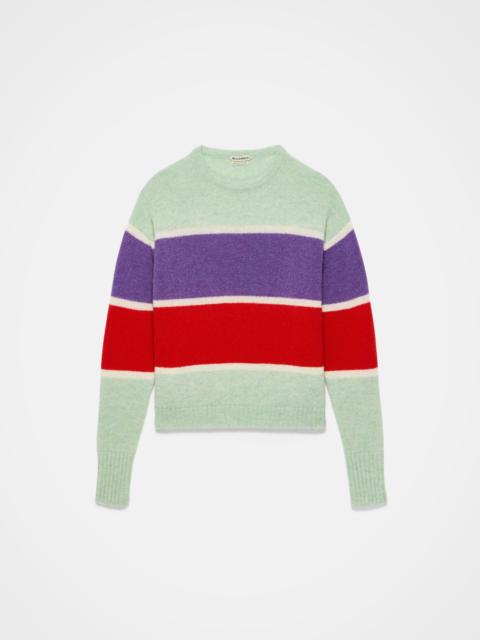CONTRAST STRIPED CREW NECK JUMPER IN MINT